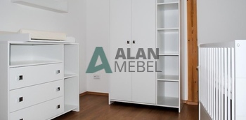 Мебель в комнату для новорожденного.