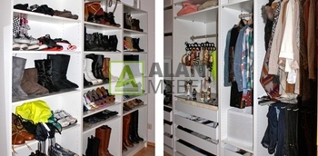 Гардеробная с полками для обуви.