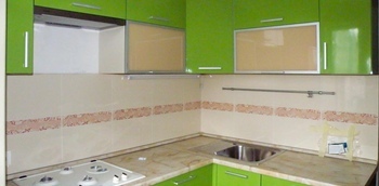 Кухня салатового цвета 7