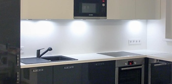 Кухня черного цвета 4