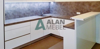 Кухня П-образная