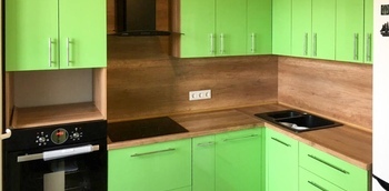 Кухня салатового цвета 6
