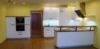 Кухня со скинали