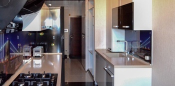 Кухня с бытовой техникой 10