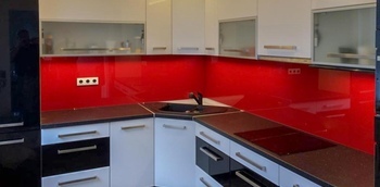 Кухня с бытовой техникой 8