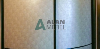 Шкаф-купе радиусный в прихожую