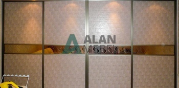 Встроенный шкаф-купе для гостиной