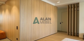 Корпусный шкаф из шпона дуба в гостиную