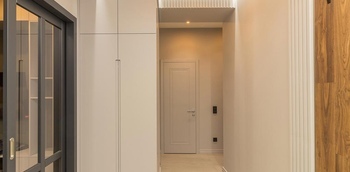 Шкаф в прихожую