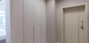 Встроенный шкаф в прихожую