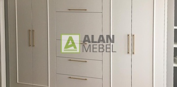 Шкаф в спальню