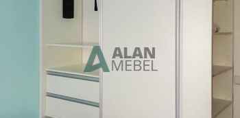 Встроенный шкаф-купе для спальни