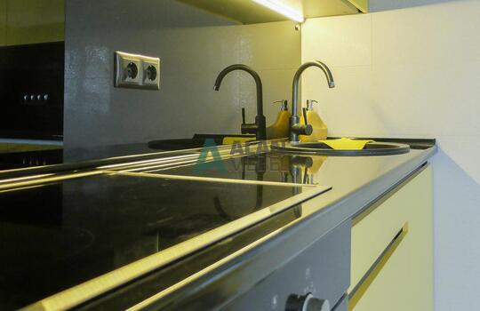 Кухня в стиле хай-тек 8 