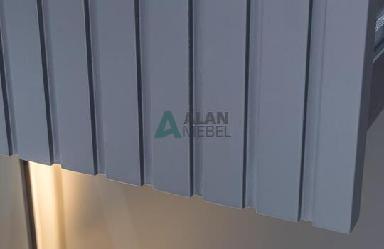 Корпусный шкаф в прихожую