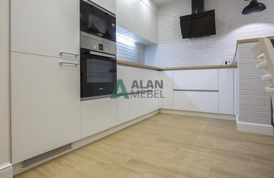 стильная прямая акриловая кухня белого цвета без ручек на заказ в минске 