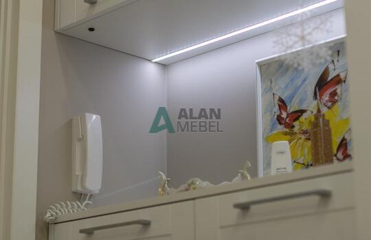 Шкаф в прихожую