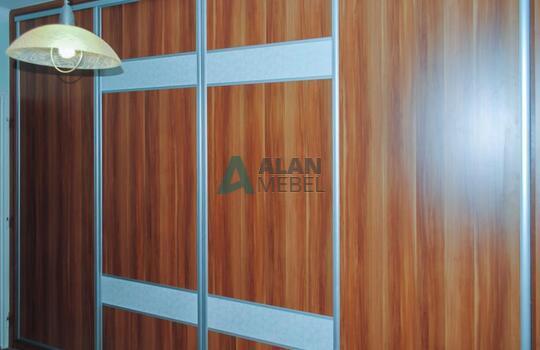 Шкаф-купе для гостиной