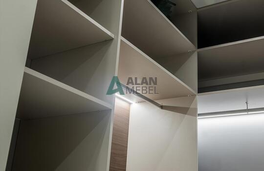 Гардеробная 16