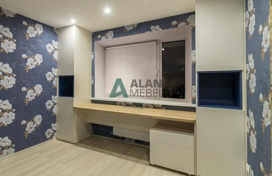 Гардеробная 13