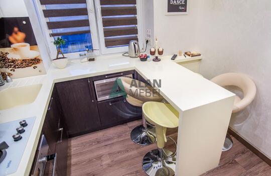 Кухня коричневого цвета 7 