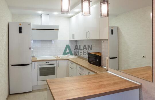 Кухня П-образная 