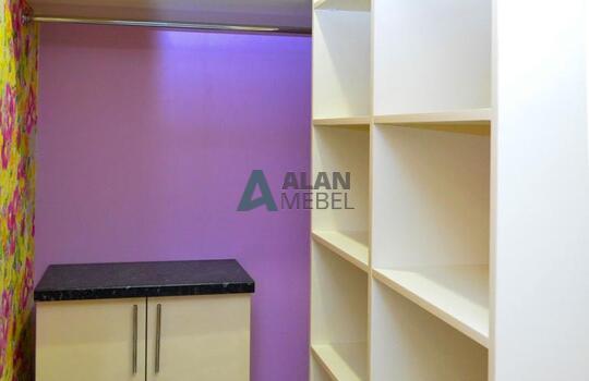 Гардеробная 12