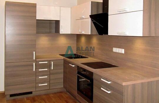 Угловая кухня из ЛДСП 3 