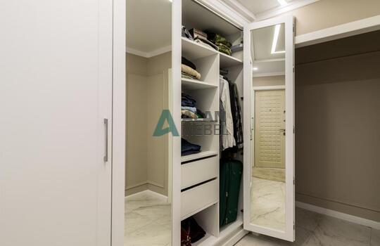 Шкаф в прихожую