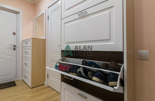 Шкаф в прихожую