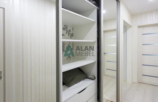 Шкаф-купе в прихожую