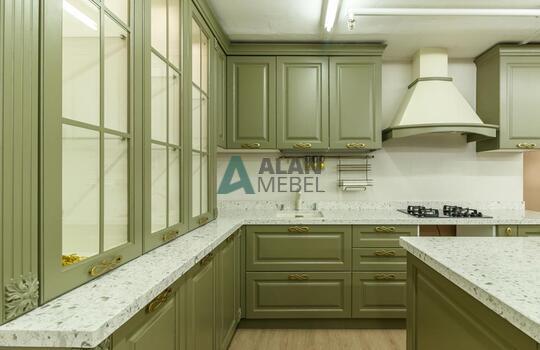 Кухня со стеклом 5 