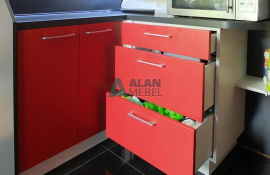 Кухня с барной стойкой 