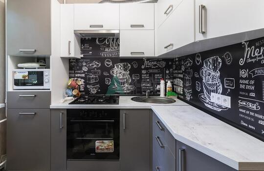 Кухня с фасадами Egger 9 