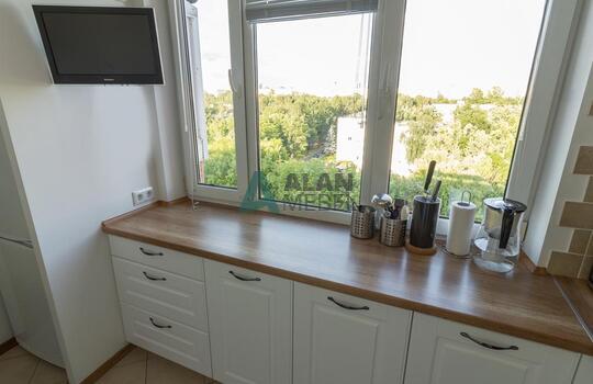 Кухня под окно 11 