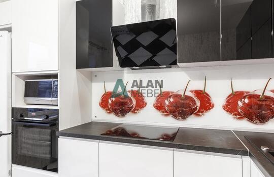 Кухня темного цвета 2 