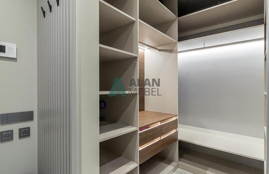 Гардеробная 16