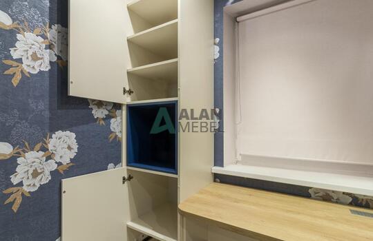 Гардеробная 13