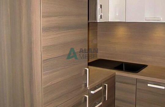 Угловая кухня из ЛДСП 3 