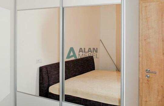 Встроенный шкаф-купе для спальни