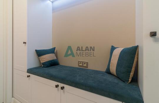 Шкаф для гостиной или большой кухни