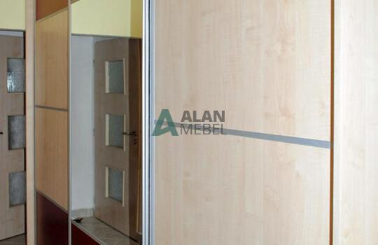 Шкаф-купе в прихожую