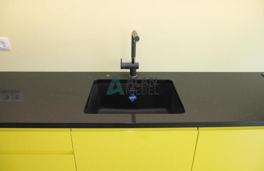 Кухня желтого цвета 2 