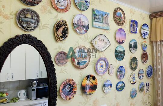 Угловая кухня из пластика 