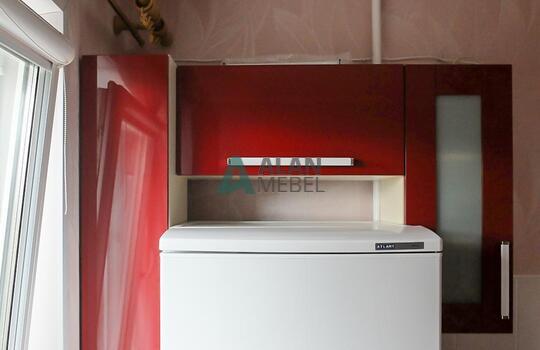 бордовая угловая кухня из пластика по индивидуальному размеру 