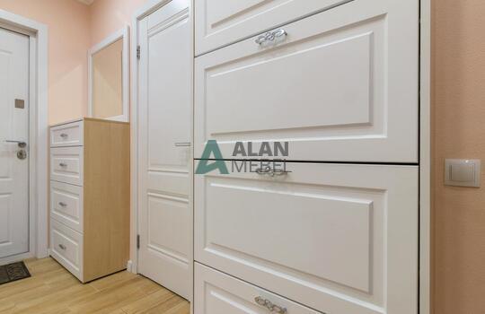 Шкаф в прихожую