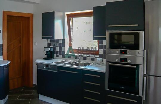 Кухня темного цвета 3 
