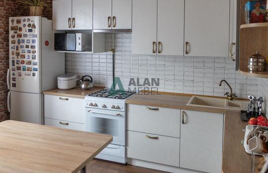 Угловая кухня из пластика 