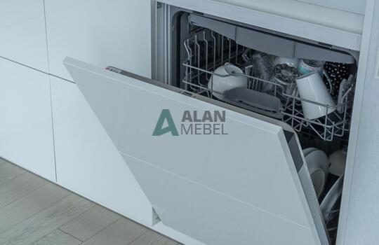 Угловая кухня без ручек из глянцевого акрила Senosan 