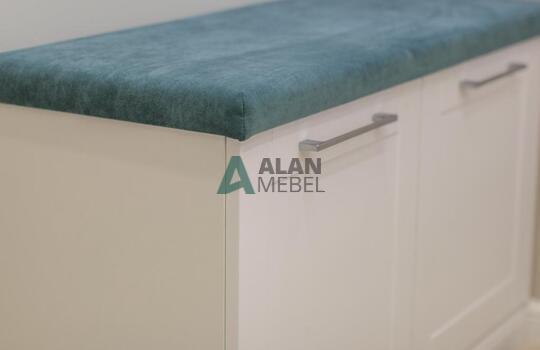 Шкаф в прихожую