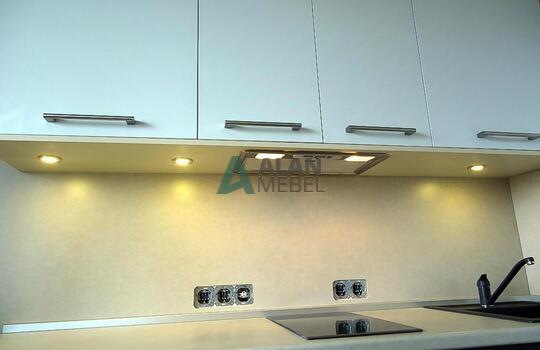 Бюджетная кухня 1 